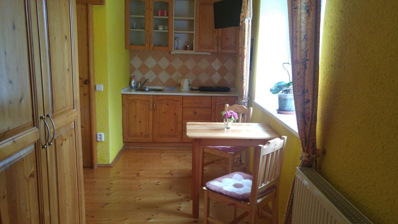 Penzion Apartmany Becov Bečov nad Teplou Екстериор снимка
