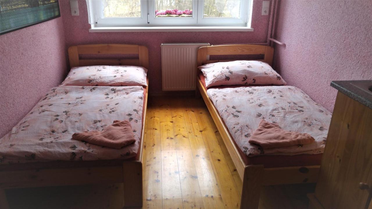 Penzion Apartmany Becov Bečov nad Teplou Екстериор снимка