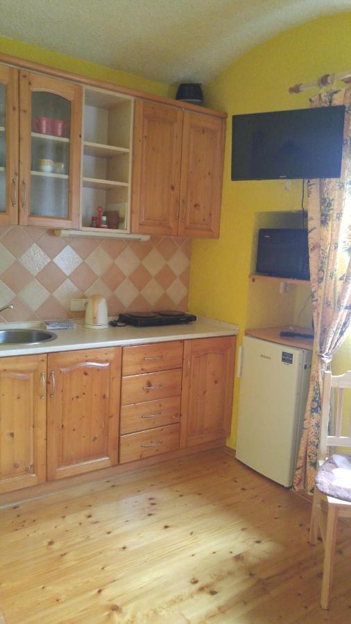 Penzion Apartmany Becov Bečov nad Teplou Екстериор снимка